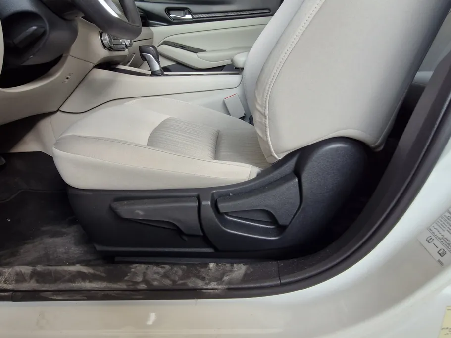 2022 Nissan Altima S 