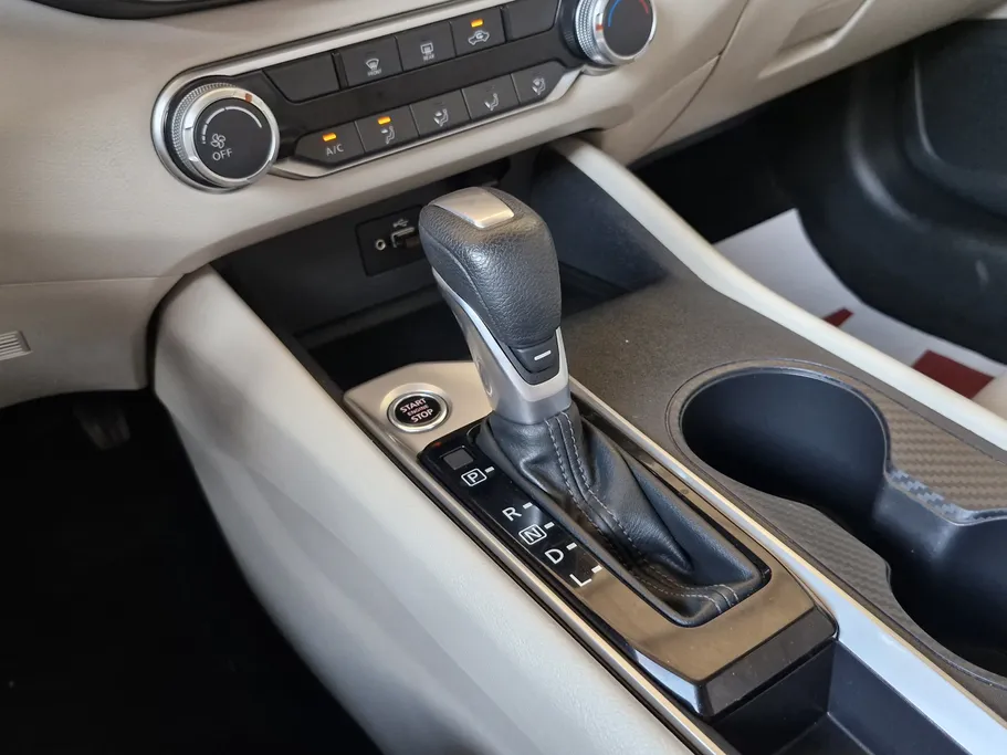 2022 Nissan Altima S 