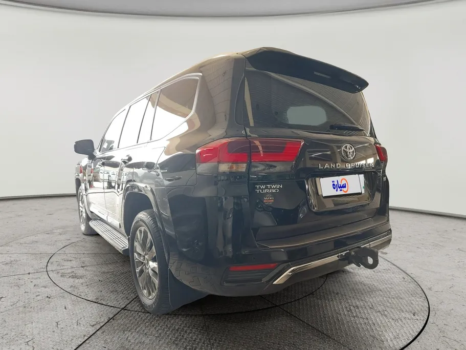تويوتا لاندكروزر GXR4 DSL 2025 