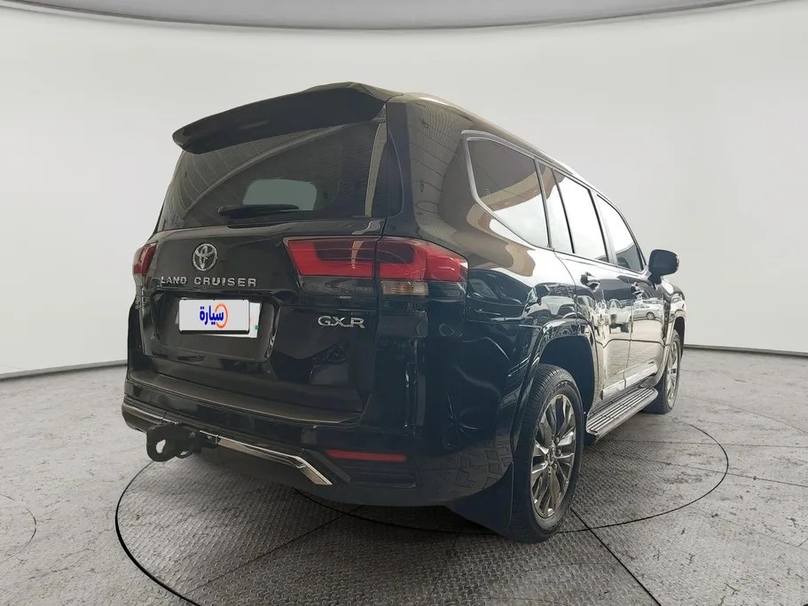 تويوتا لاندكروزر GXR4 DSL 2025 