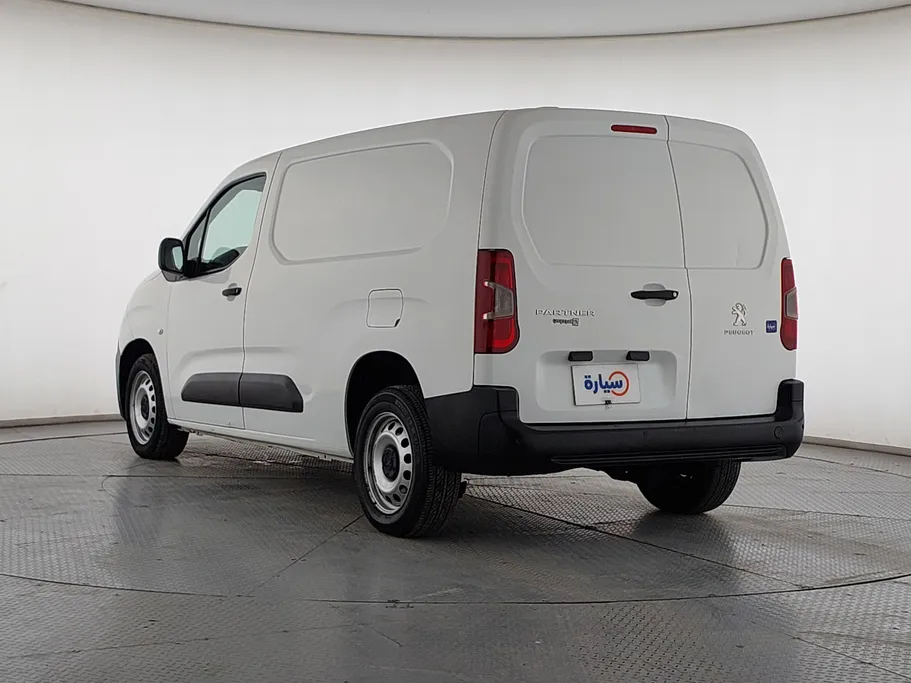 بيجو بارتنر Long van 2022 