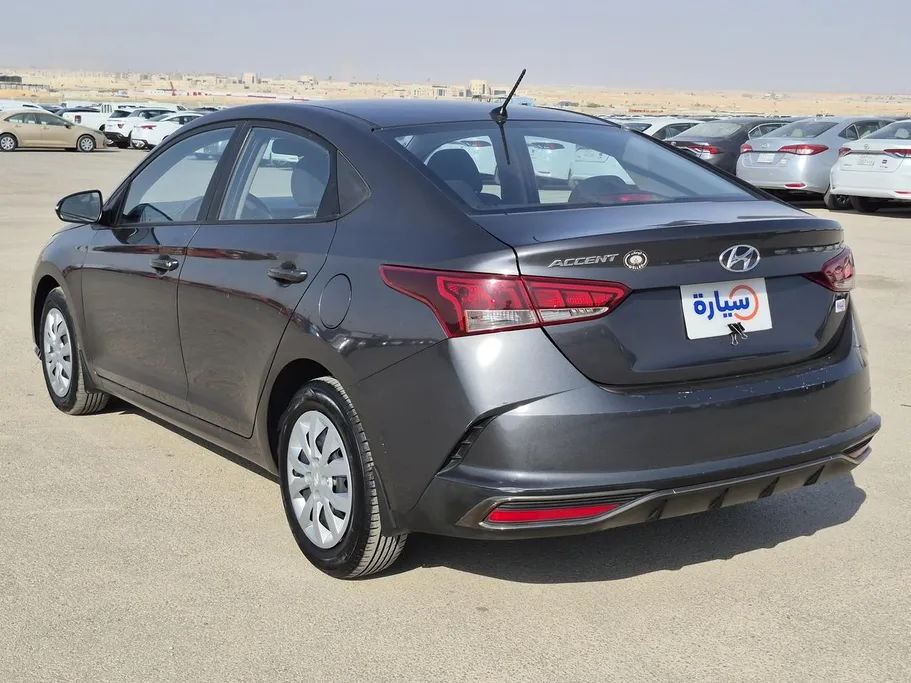 2021 Hyundai Accent Smart 