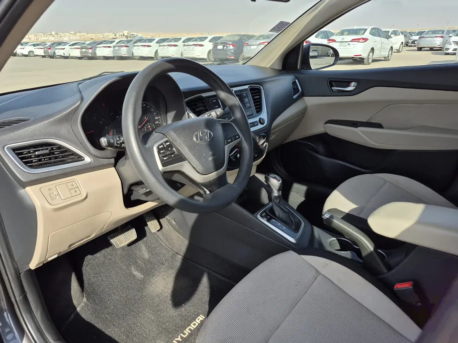 2021 Hyundai Accent Smart 