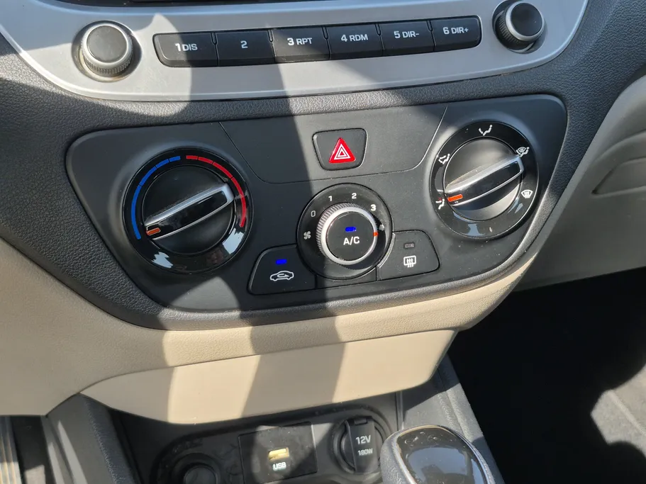 2021 Hyundai Accent Smart 