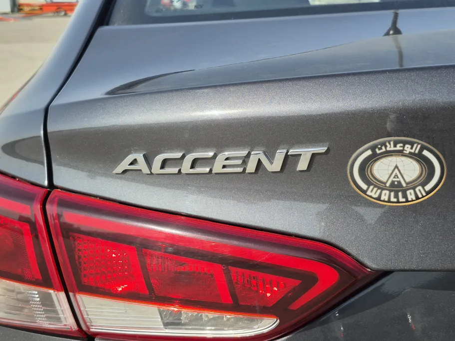 2021 Hyundai Accent Smart 