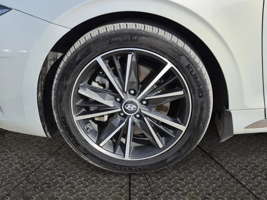 2023 Hyundai Azera Smart 