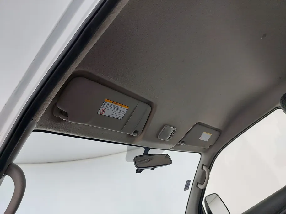 نيسان باص اورفان NV350 2021 