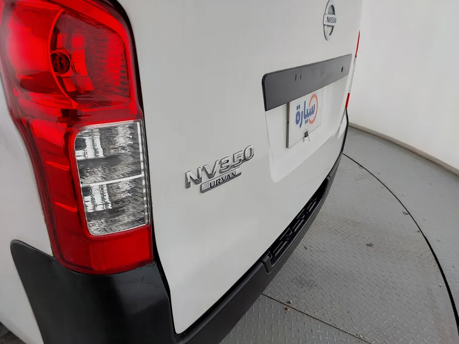 نيسان باص اورفان NV350 2021 