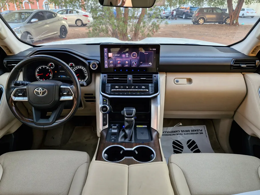 تويوتا لاندكروزر GXR4 2022 