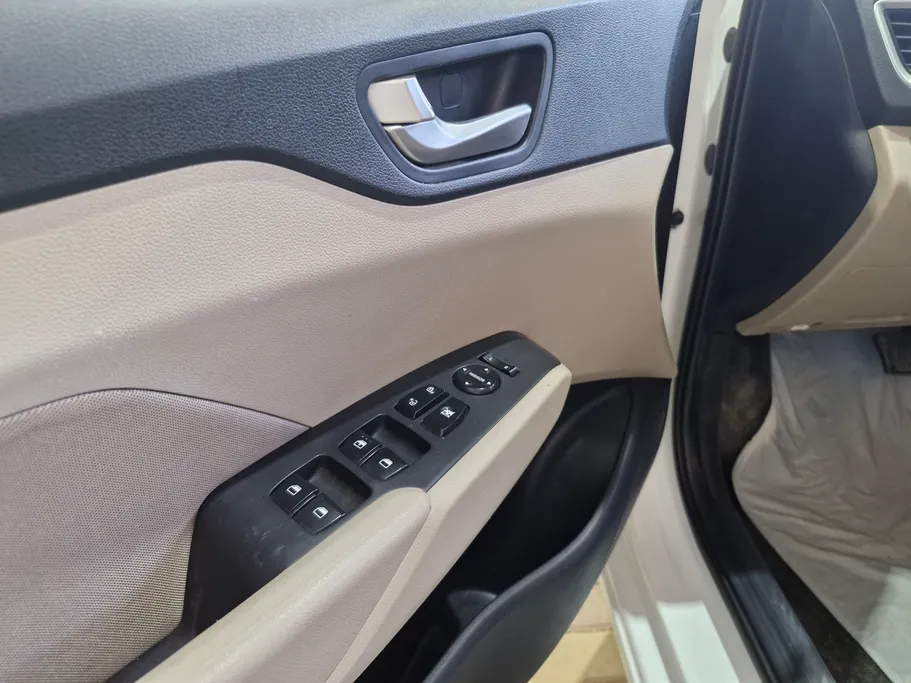 2021 Hyundai Accent Smart 