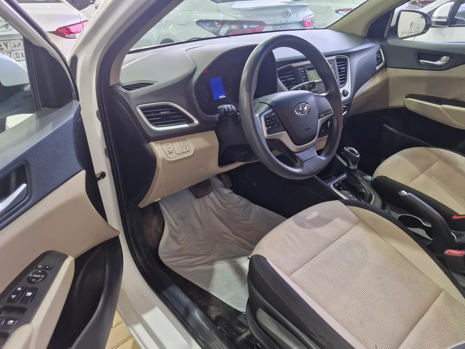2021 Hyundai Accent Smart 