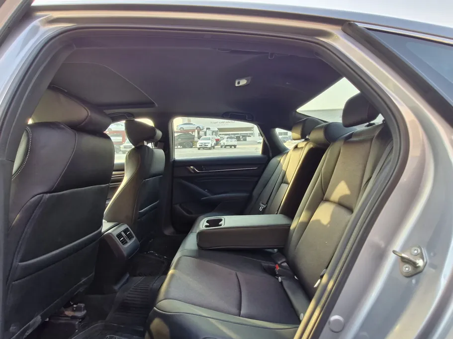 2020 Honda Accord LX Sport 
