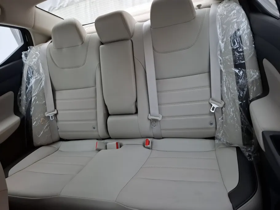 نيسان صني SL 2024 