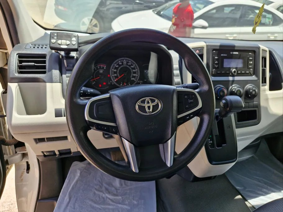 2022 Toyota Haice ثلاجة سقف عالي 