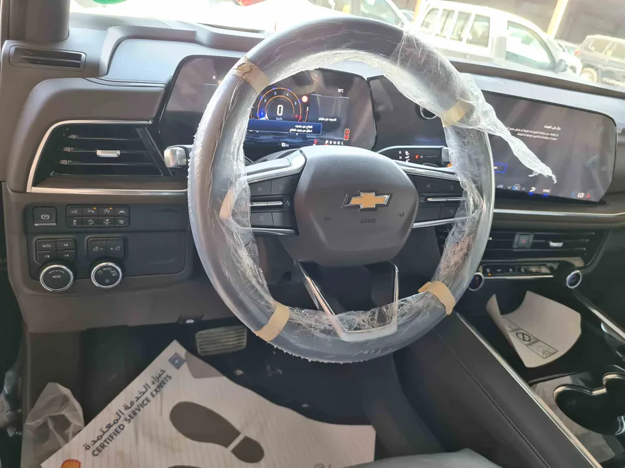 2025 Chevrolet Tahoe LS 