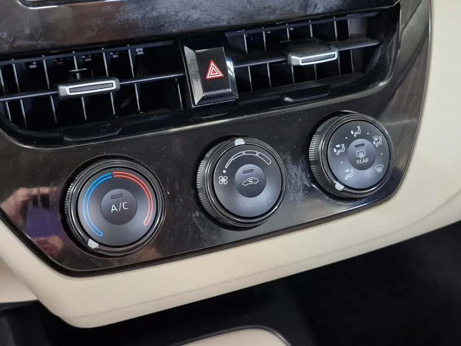 2023 Toyota Corolla XLI 