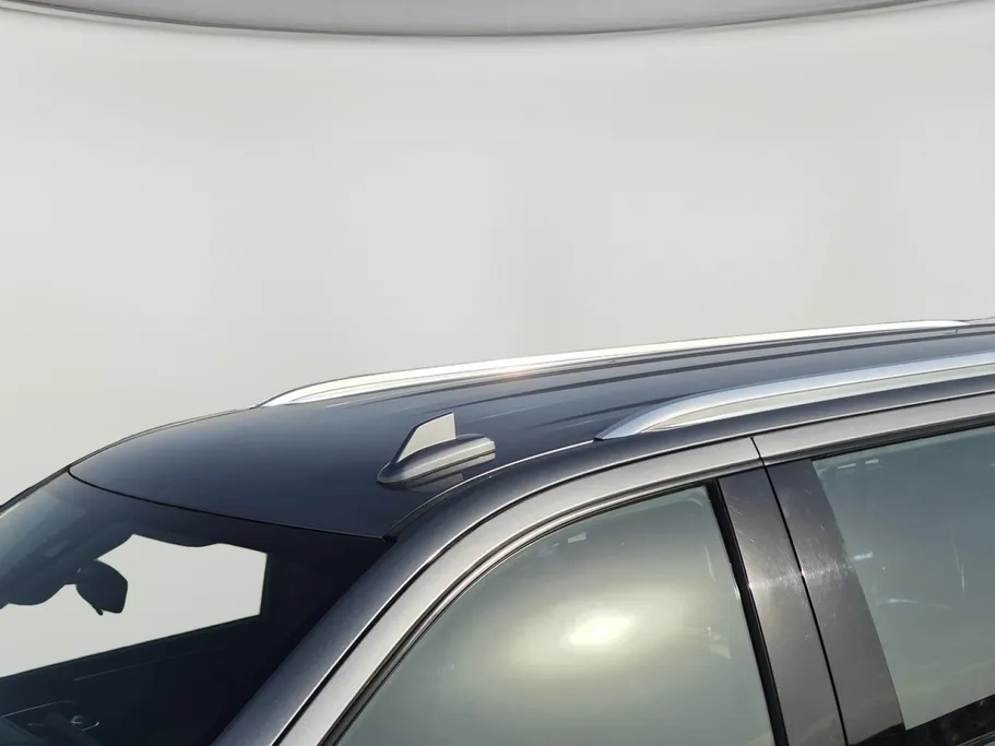 2022 Chevrolet Suburban LS 