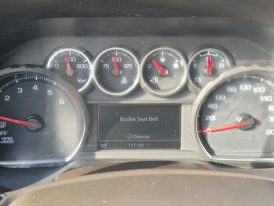 2022 Chevrolet Suburban LS 
