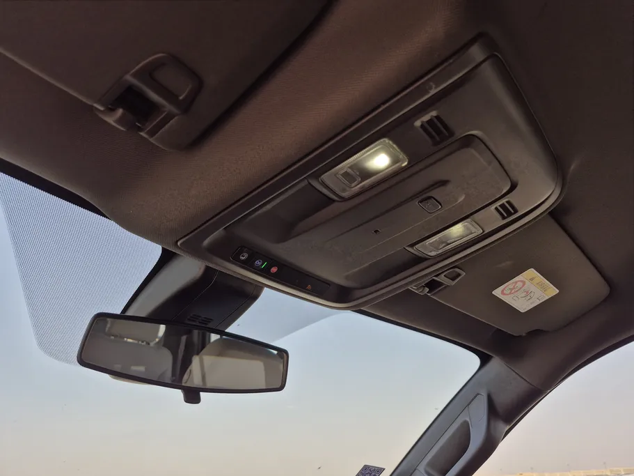 2022 Chevrolet Suburban LS 