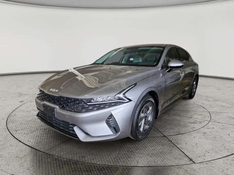 2023 Kia K5 LX 