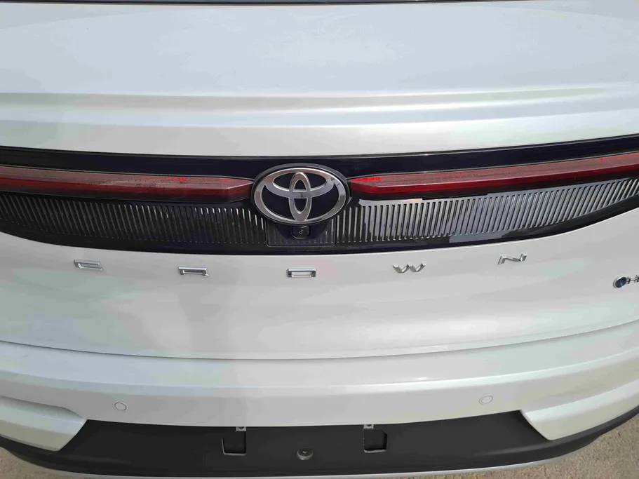 2026 Toyota Crown Prestige 