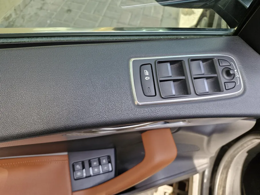 جاغوار F Pace  2019 