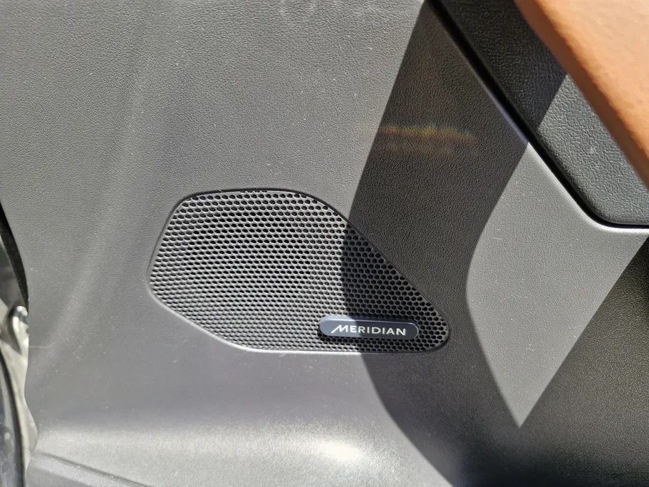 جاغوار F Pace  2019 