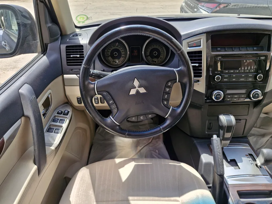 2020 Mitsubishi Pajero GLS 4Doors 