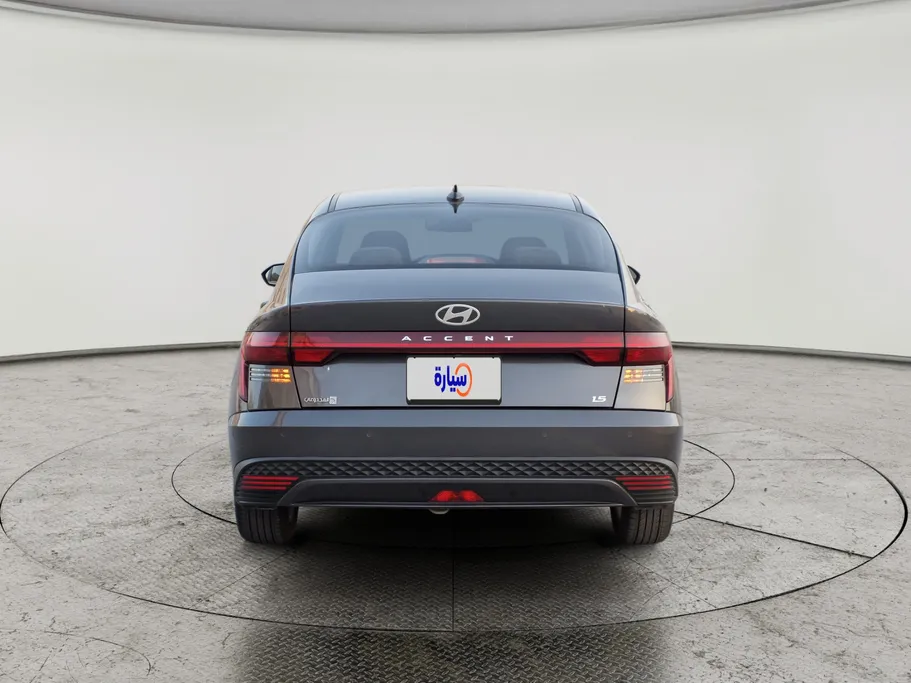 2024 Hyundai Accent Smart 
