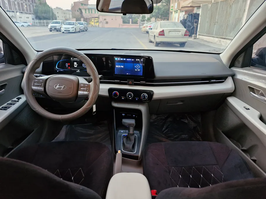 2024 Hyundai Accent Smart 