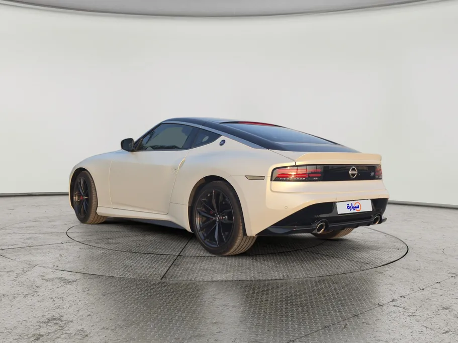 نيسان زد برفورمانس 2024 