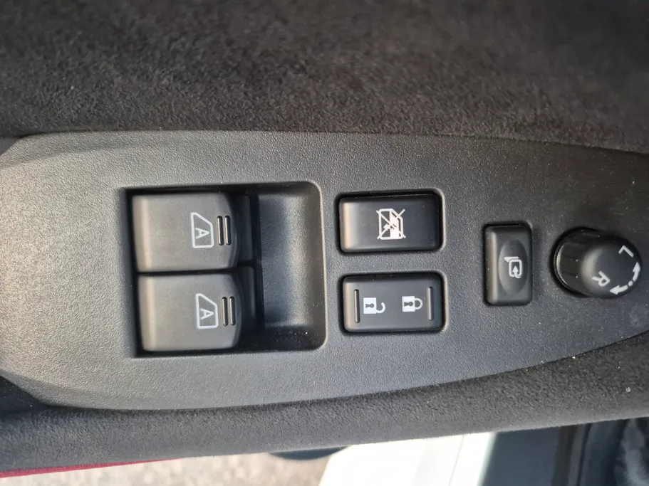 نيسان زد برفورمانس 2024 