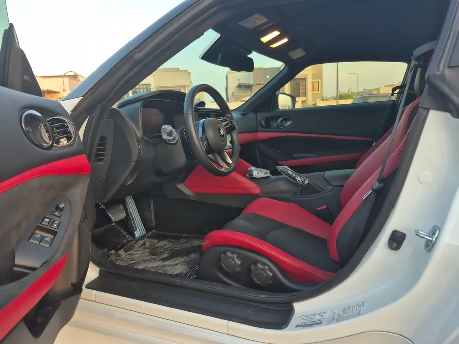 نيسان زد برفورمانس 2024 