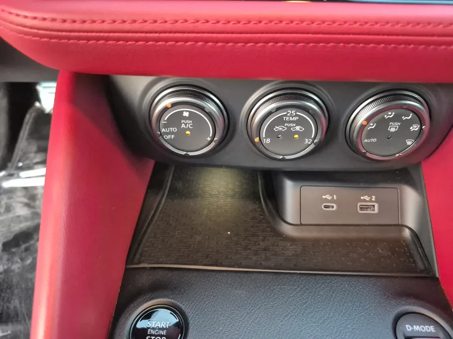 نيسان زد برفورمانس 2024 