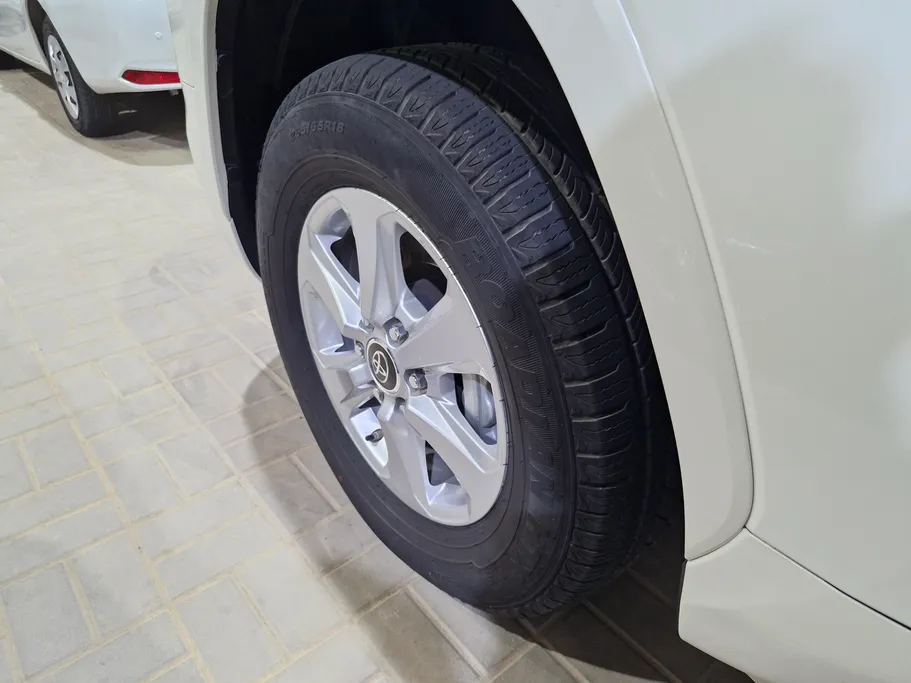 2022 Toyota Land Cruiser GXR2 