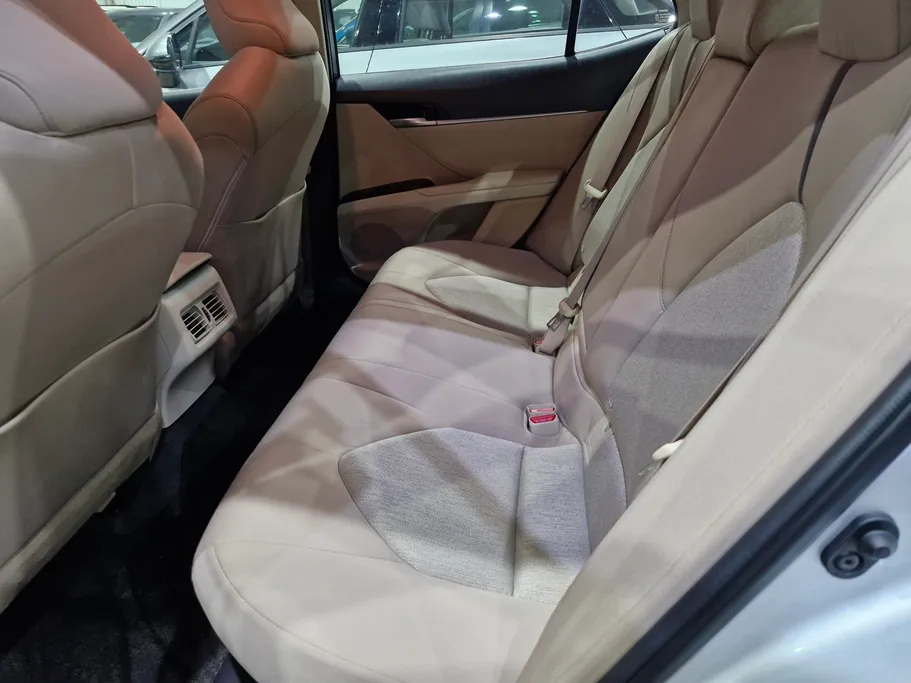 2022 Toyota Camry  LE 