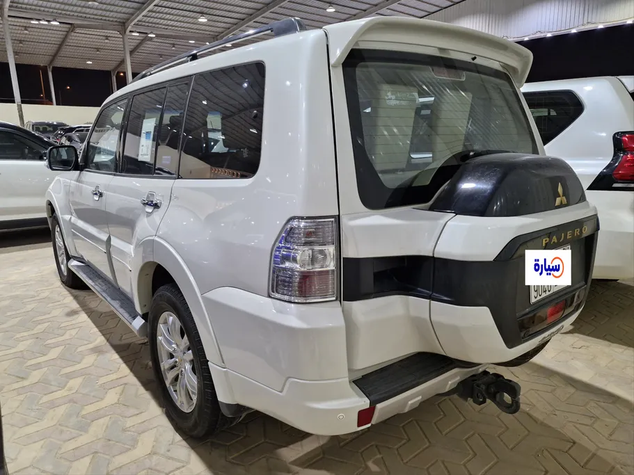 ميتسوبيشي باجيرو GLS 5Doors 2020 