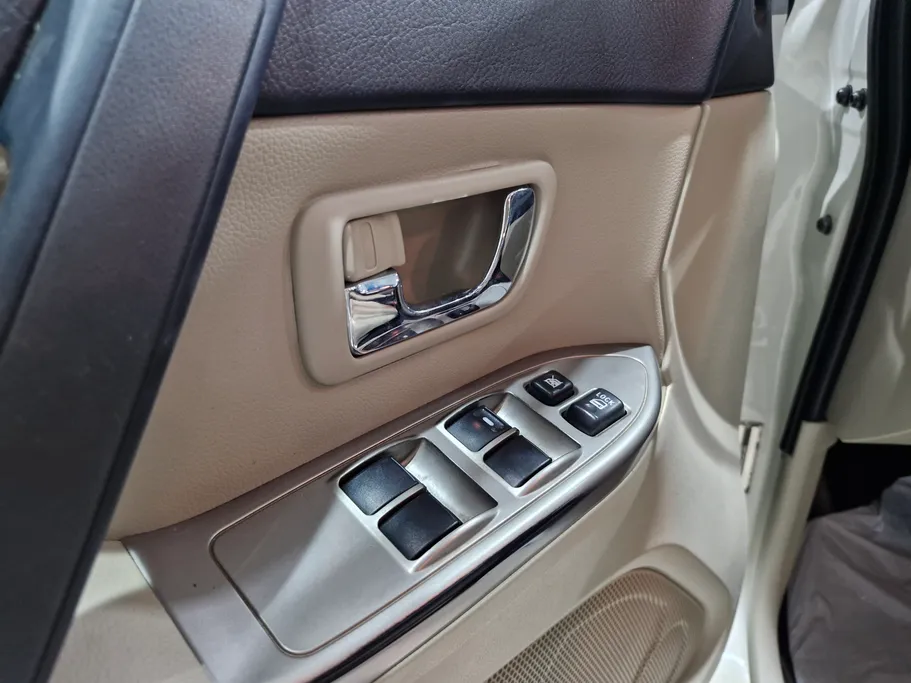 ميتسوبيشي باجيرو GLS 5Doors 2020 