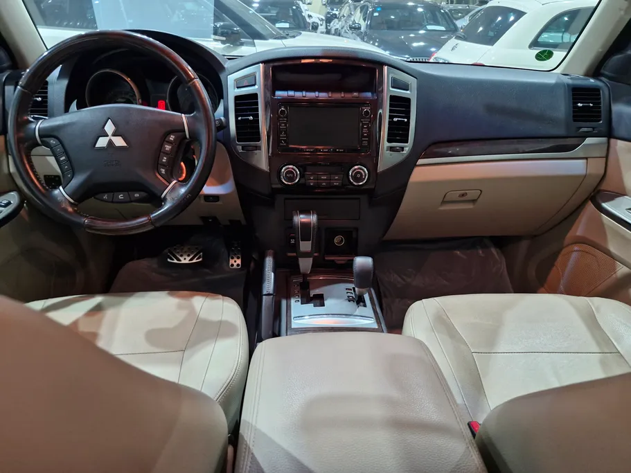 ميتسوبيشي باجيرو GLS 5Doors 2020 