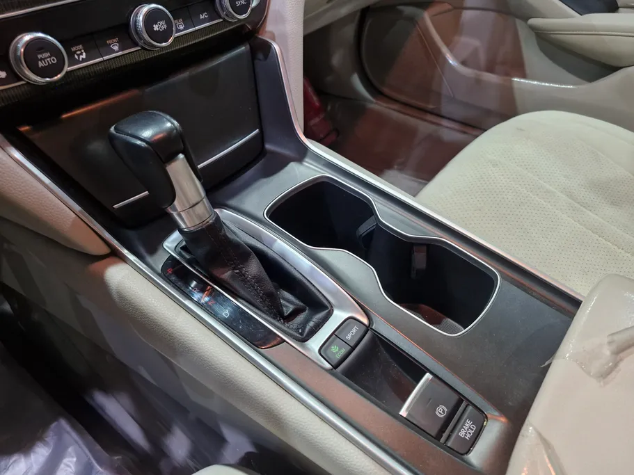 2022 Honda Accord LX Sport 