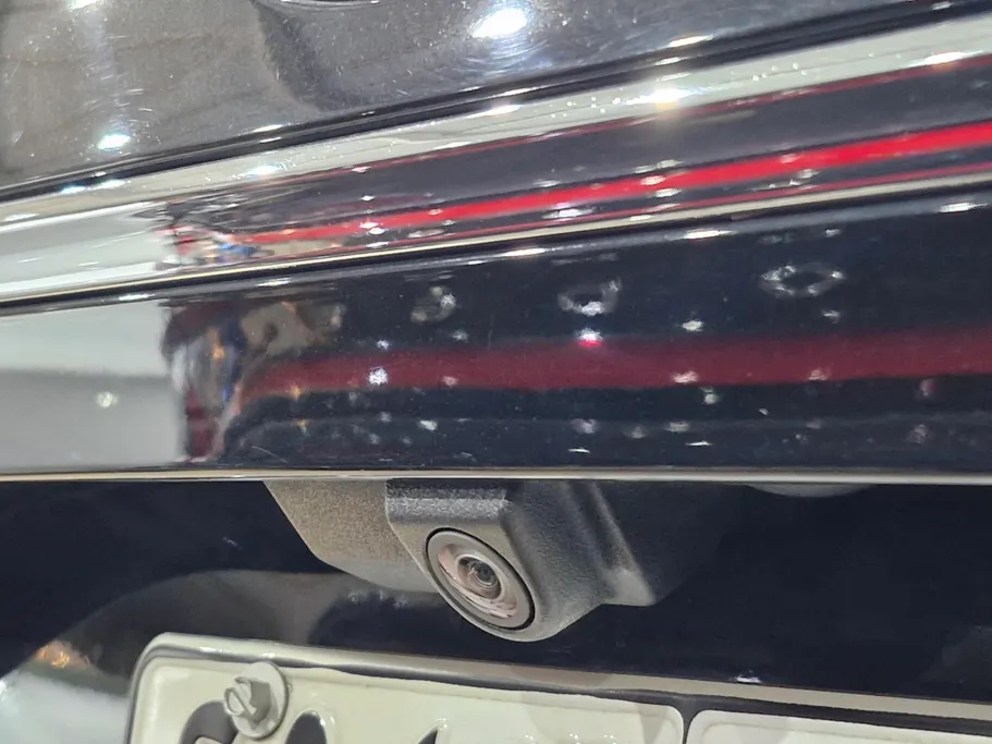 2022 Ford Taurus Titanium 