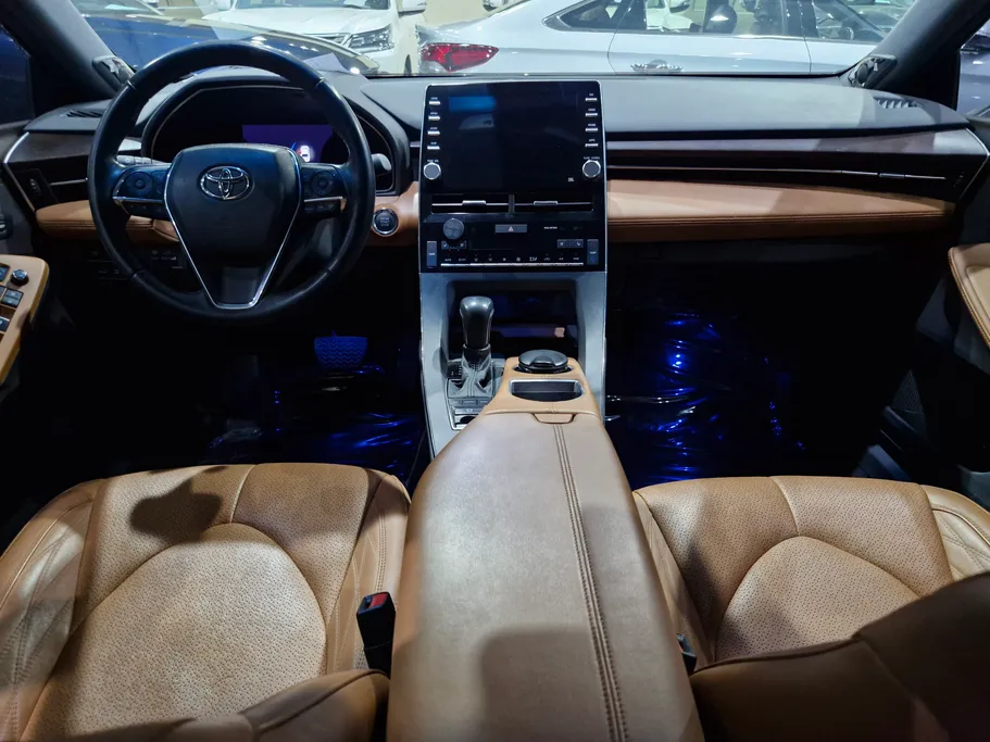 2022 Toyota Avalon Limited 