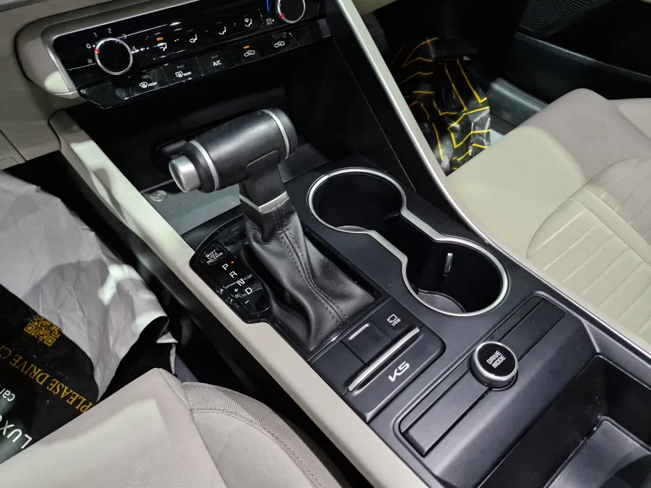 2023 Kia K5 LX 