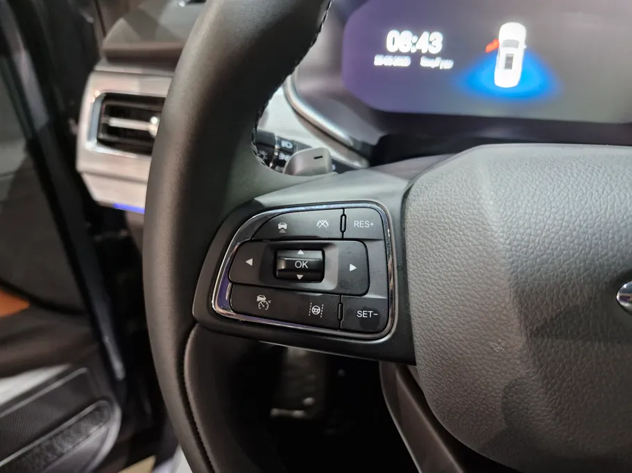 2023 Chery Tiggo 8 Pro Flagship 