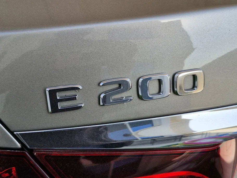 مرسيدس E 200 2022 