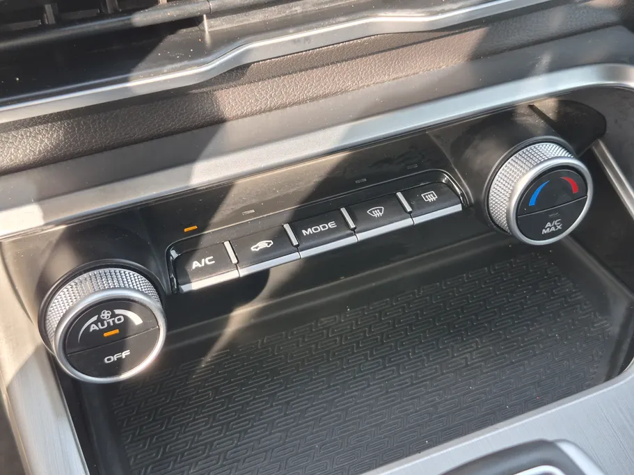 2022 Geely Coolray GF 