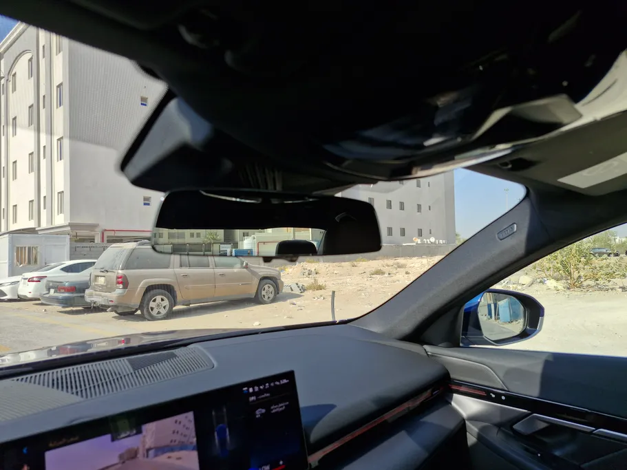 بي ام دبليو الفئة الخامسة 520i 2024 
