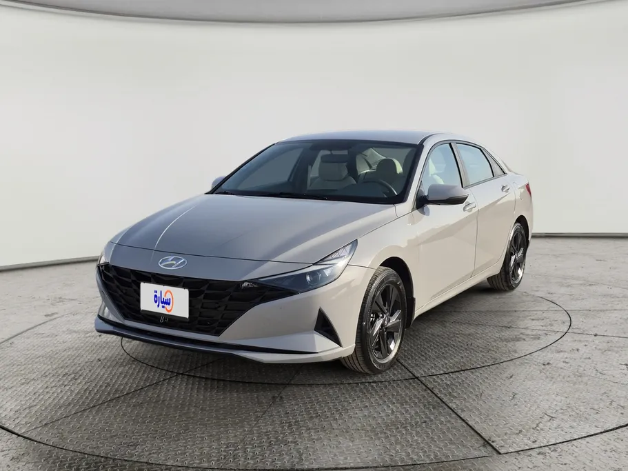 2023 Hyundai Elantra Smart 