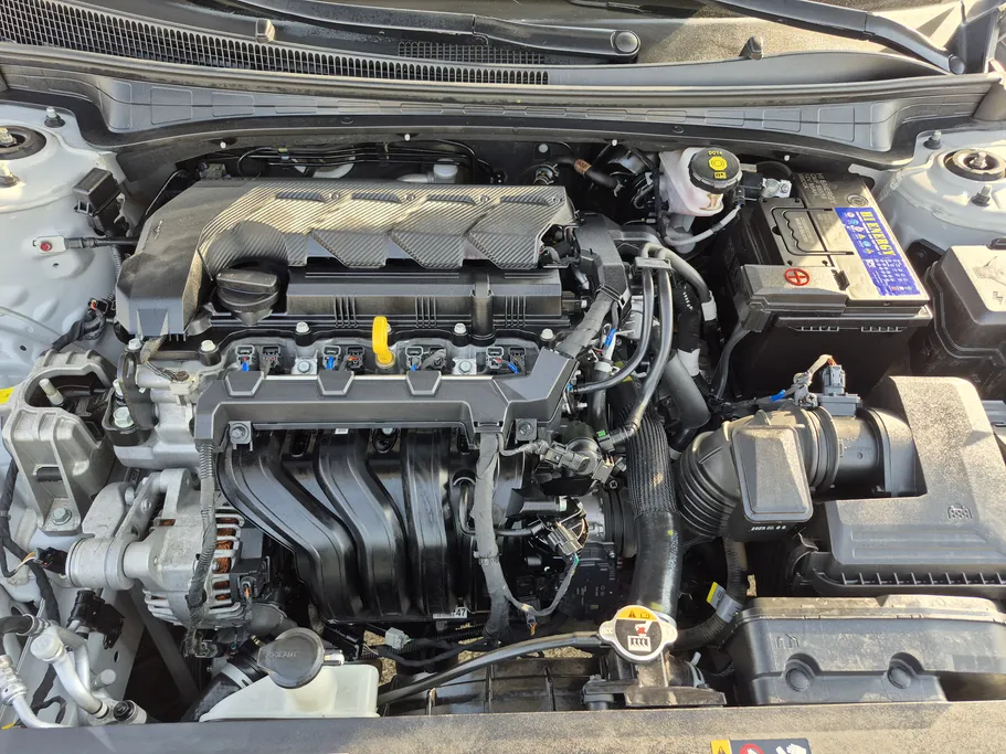 2023 Hyundai Elantra Smart 
