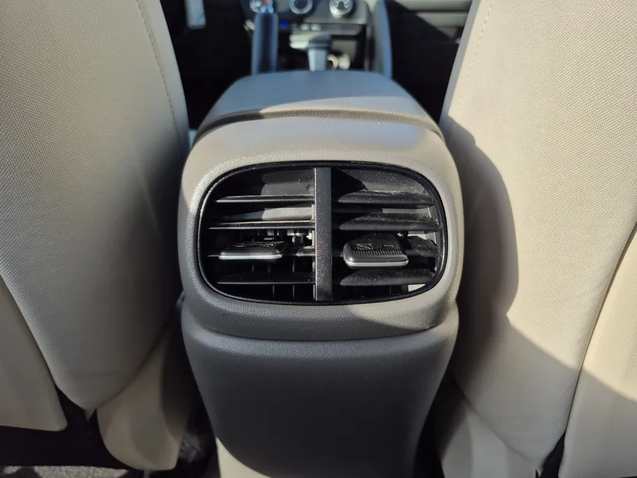 2023 Hyundai Elantra Smart 